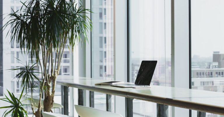 Beste Broker für Anfänger 2026 – Unser Test & Vergleich